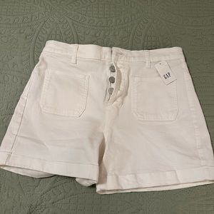 Women’s GAP high waist shorts NWT